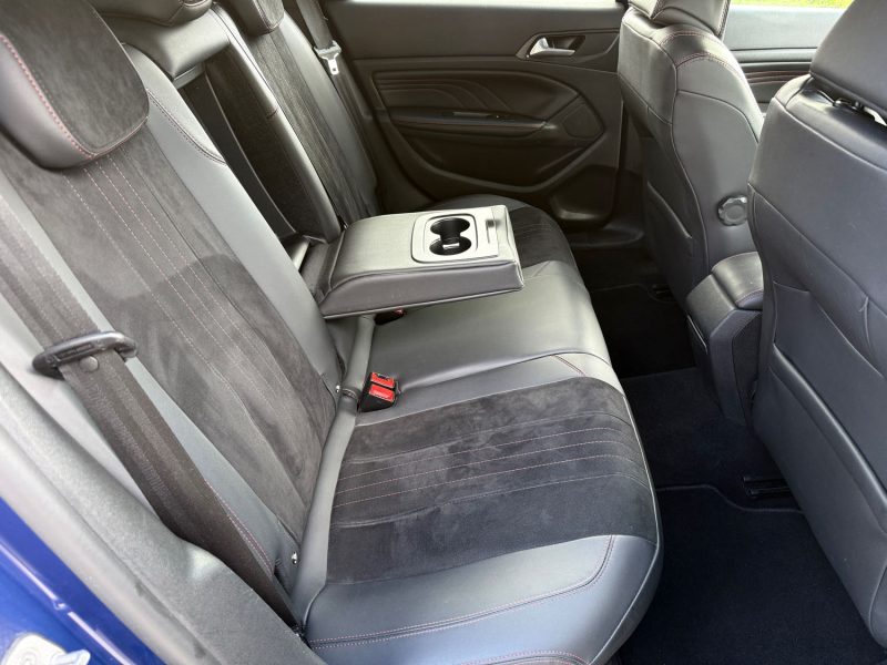 Peugeot 308 GT Line 2.0 BlueHDi 150ch Boîte Auto EAT6 – Full LED – Clim - Révisée & Garantie 6 mois