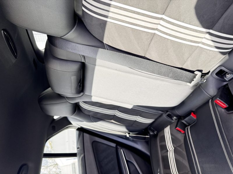 MERCEDES CLA 220 D WHITE ART EDITION 7G-DCT 2017