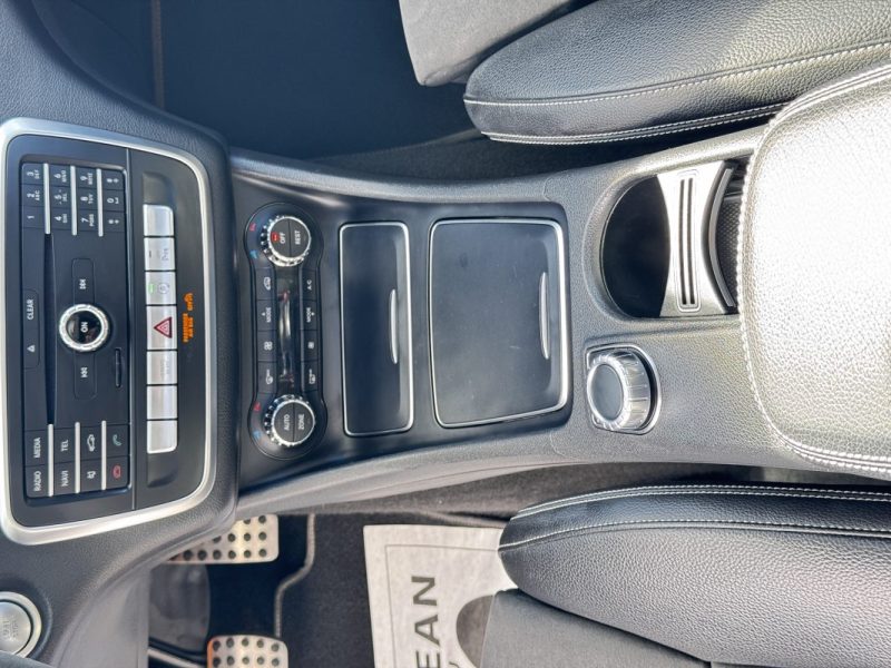 MERCEDES CLA 220 D WHITE ART EDITION 7G-DCT 2017