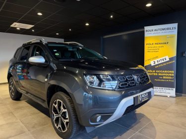 DACIA DUSTER 1.5 PRESTIGE BLUE DCI 115 / ATTELAGE  / CAMERA 360 / CARTE MAIN LIBRE / SUIVI RENAULT