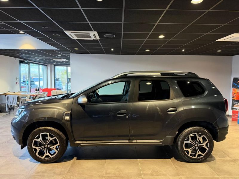 DACIA DUSTER 1.5 PRESTIGE BLUE DCI 115 / ATTELAGE  / CAMERA 360 / CARTE MAIN LIBRE / SUIVI RENAULT