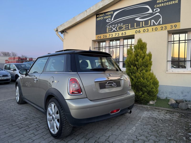 MINI COOPER 1.6L 120 TOIT PANORAMIQUE OUVRANT GARANTIE 12 MOIS