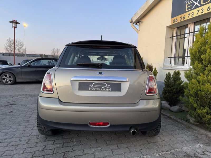 MINI COOPER 1.6L 120 TOIT PANORAMIQUE OUVRANT GARANTIE 12 MOIS