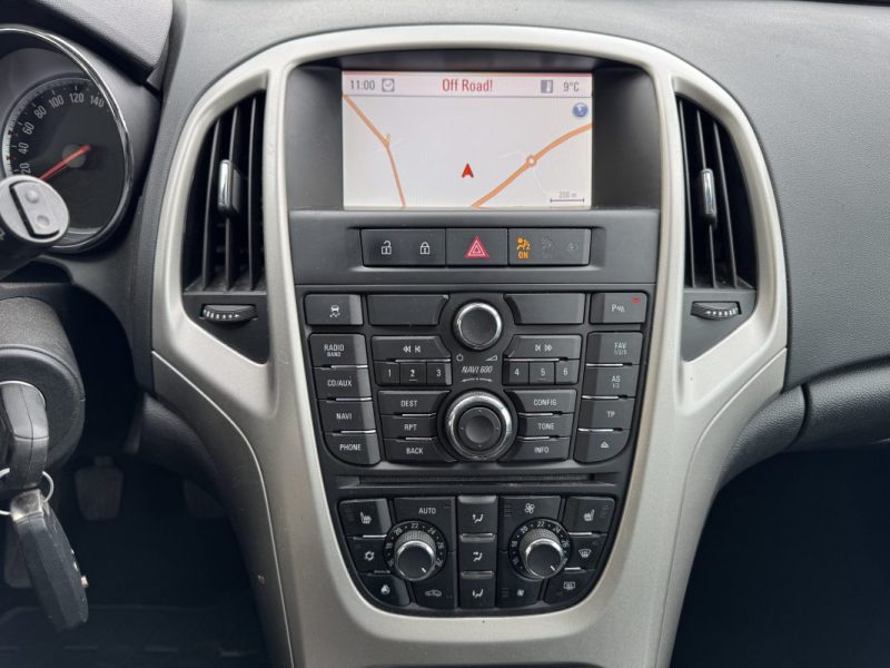 Opel Astra Cosmo 1.4 Turbo 140 CV 1ere Main GARANTIE 12 MOIS 