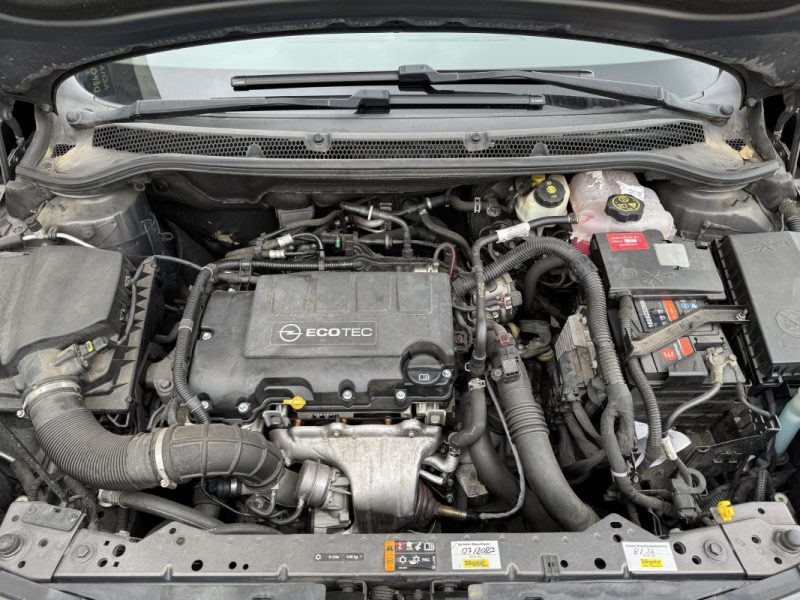 Opel Astra Cosmo 1.4 Turbo 140 CV 1ere Main GARANTIE 12 MOIS 