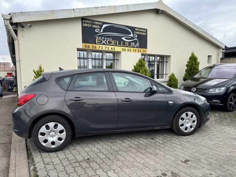Opel Astra Cosmo 1.4 Turbo 140 CV 1ere Main GARANTIE 12 MOIS 