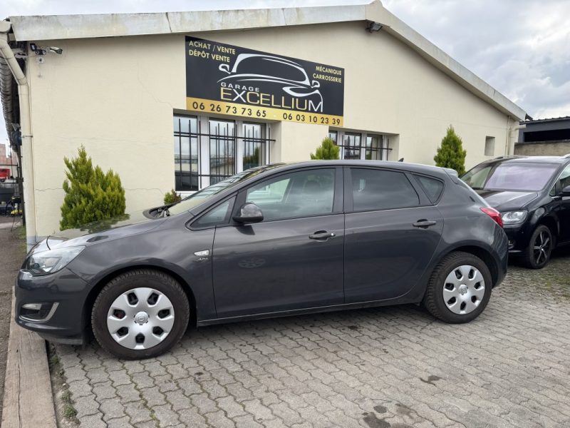 Opel Astra Cosmo 1.4 Turbo 140 CV 1ere Main GARANTIE 12 MOIS 