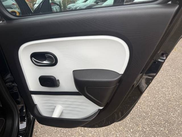 RENAULT TWINGOIII E-TECH ELECTRIC EQUILIBRE R80 ACHAT INTÉGRAL 2022