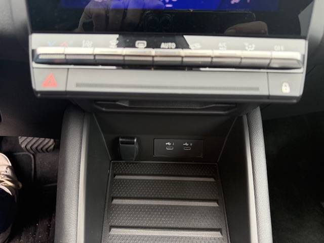 RENAULT SYMBIOZ 1.6 E-TECH 145 TECHNO 2025