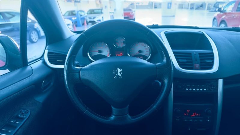 PEUGEOT 207 1.6 16V SPORT 5PORTES TOIT PANORAMIQUE, CLIM AUTO GARANTIE 6MOIS