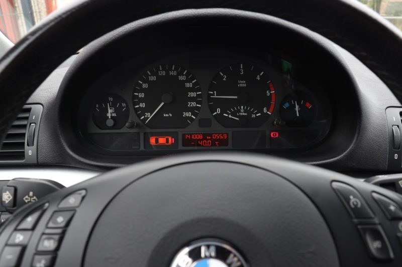 BMW SERIE 3 E46 330D BVM6 184CH SPORT 