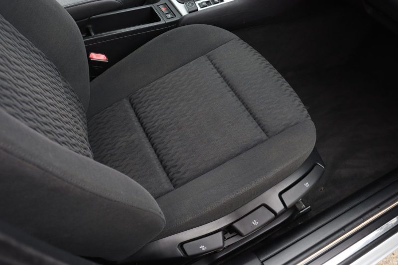 BMW SERIE 3 E46 330D BVM6 184CH SPORT 