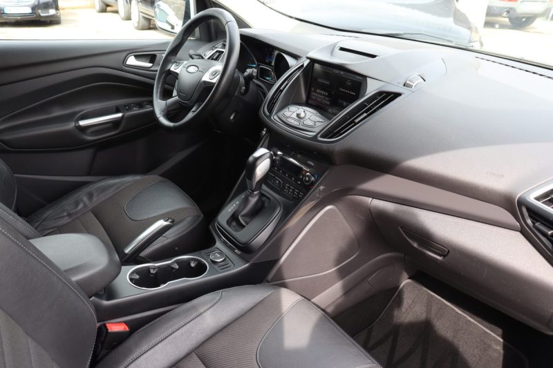 FORD KUGA 2.0 TDCI 150CH TITANIUM 4X4 POWERSHIFT