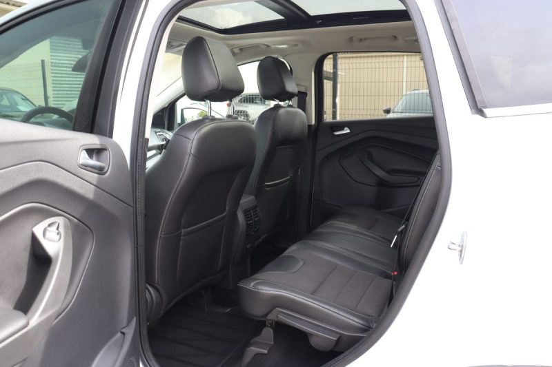 FORD KUGA 2.0 TDCI 150CH TITANIUM 4X4 POWERSHIFT