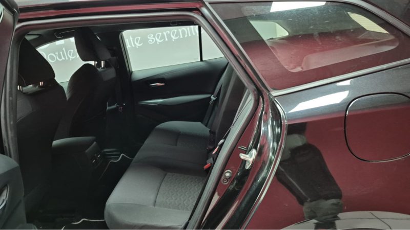 TOYOTA COROLLA TOURING SPORTS 122cv DYNAMIC BUSINESS/1 ERE MAIN/TVA RECUPERABLE