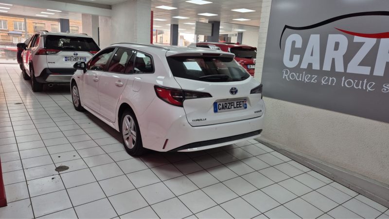 TOYOTA COROLLA TOURING SPORTS 122cv DYNAMIC BUSINESS/1 ERE MAIN/TVA RECUPERABLE