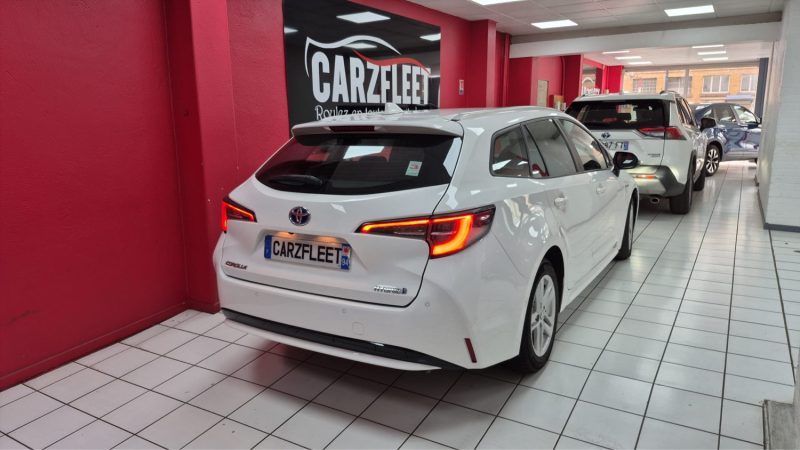 TOYOTA COROLLA TOURING SPORTS 122cv DYNAMIC BUSINESS/1 ERE MAIN/TVA RECUPERABLE