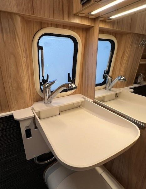 HYMER CAMPER VANS GRAND CANYON  2021