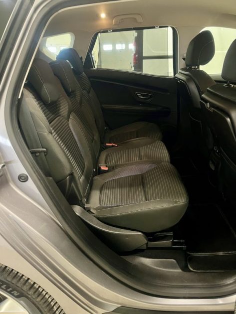RENAULT Scenic IV 1.5 DCI 110ch Energy Business BVM6 5 places GARANTIE 6 MOIS