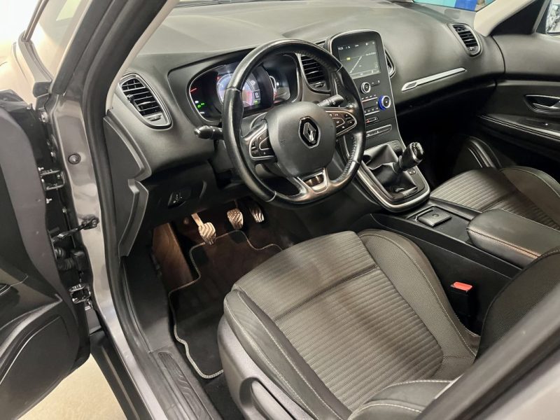 RENAULT Scenic IV 1.5 DCI 110ch Energy Business BVM6 5 places GARANTIE 6 MOIS