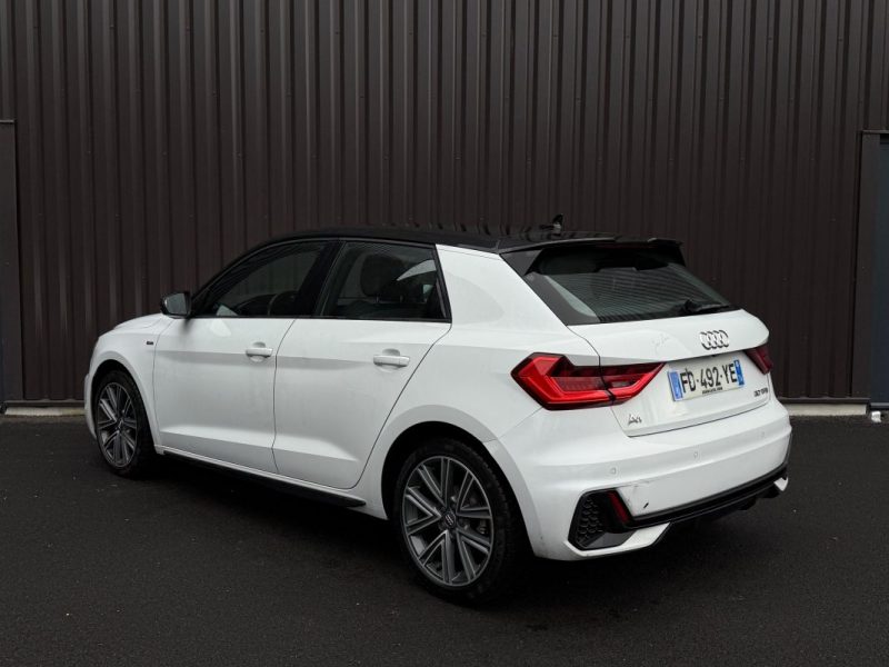Audi A1 Sportback 30 TFSI 116 Cv S-tronic 7 S-line Feux matrix 