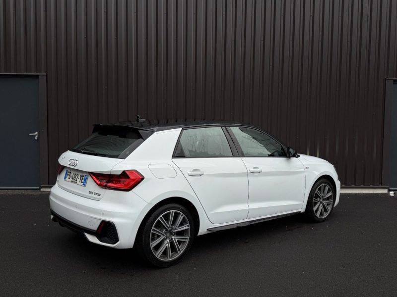 Audi A1 Sportback 30 TFSI 116 Cv S-tronic 7 S-line Feux matrix 