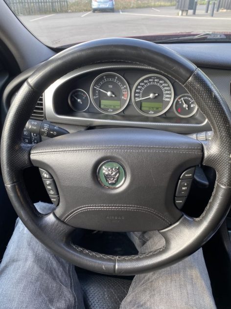 JAGUAR S-TYPE 2.7 DIESEL 207 CV EXECUTIVE BOITE AUTO 