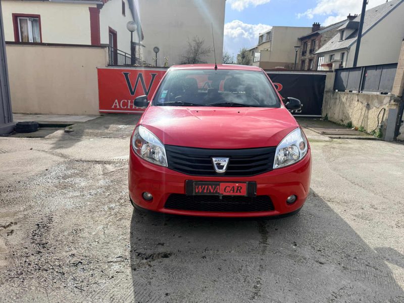 DACIA SANDERO 1.2 16V 75 2012