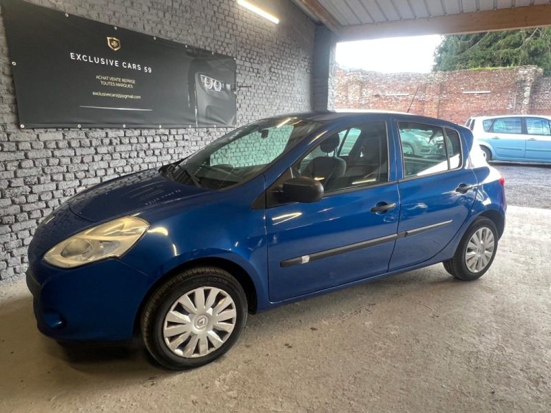RENAULT CLIO III AUTHENTIQUE 1.2 16V 