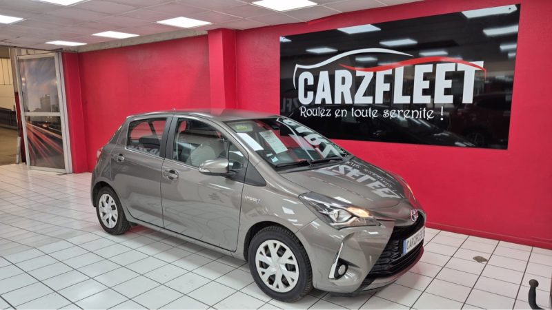 TOYOTA YARIS HYBRIDE 100cv FRANCE BUSINESS/1 ERE MAIN