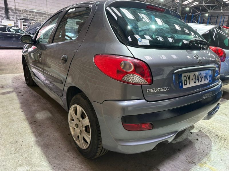 PEUGEOT 206+1.4 HDI ECO 70 CV 2011
