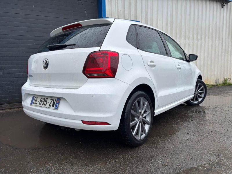 VOLKSWAGEN POLO 1.0 60CH TRENDLINE 3P 2014