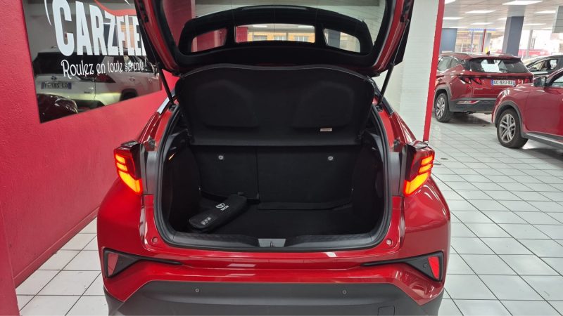 TOYOTA C-HR PHASE 2 HYBRIDE 122cv COLLECTION/1 ERE MAIN/TVA RECUPERABLE