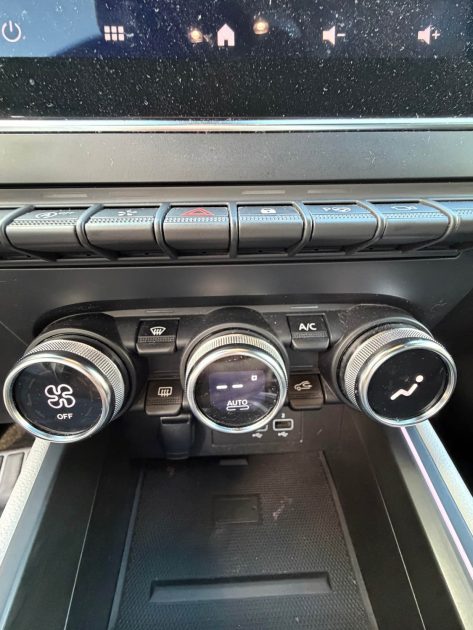 RENAULT CLIO V 1.0 TCe 100CH INTENS - BOSE - CAMERA360