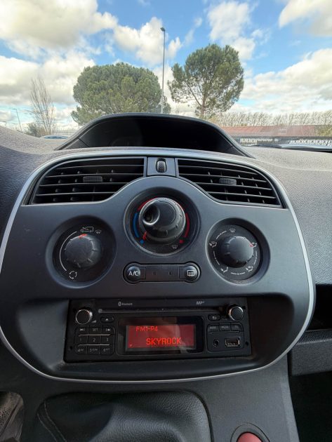 RENAULT KANGOO 1.5 DCI 75 CONFORT - Galerie de toit 