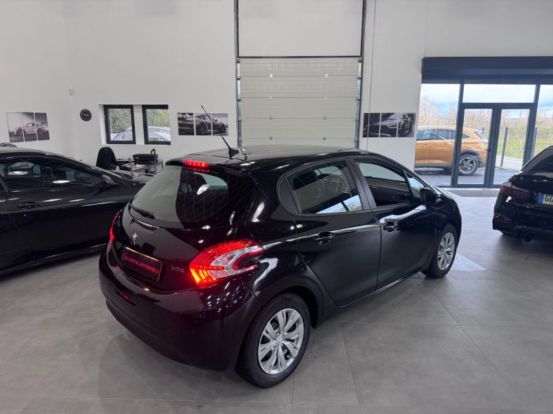 PEUGEOT 208 1.4 Hdi 70cv / GPS / 39 000KM