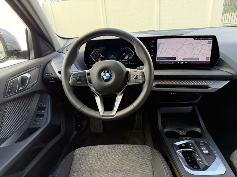 B.M.W. SERIE 1 120A 170CH DKG7 M SPORT DESIGN 1 ERE MAIN GARANTIE 6 MOIS  2024