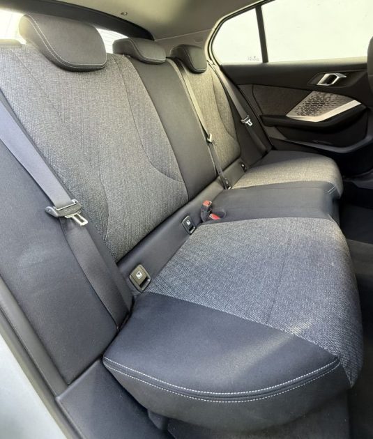 B.M.W. SERIE 1 120A 170CH DKG7 M SPORT DESIGN 1 ERE MAIN GARANTIE 6 MOIS  2024