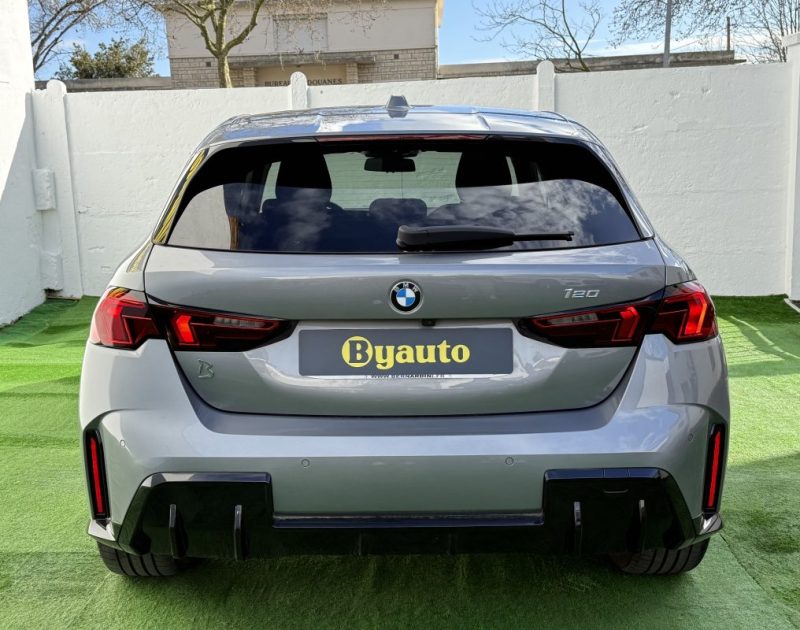 B.M.W. SERIE 1 120A 170CH DKG7 M SPORT DESIGN 1 ERE MAIN GARANTIE 6 MOIS  2024