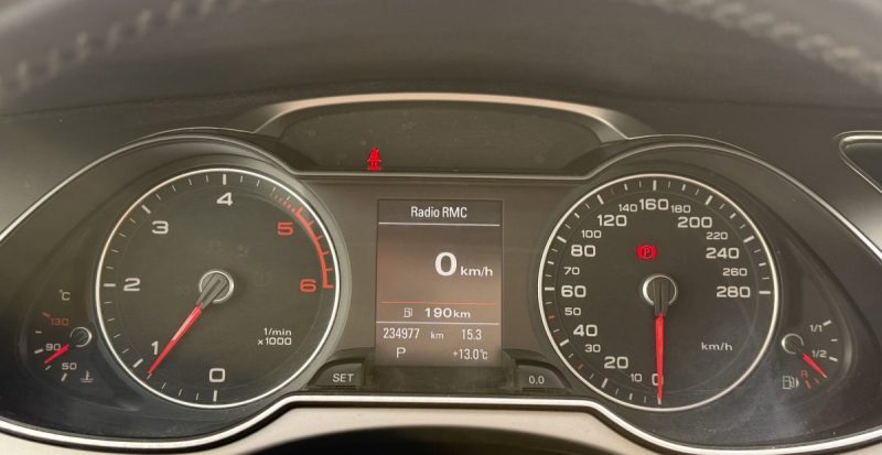 AUDI A4 AVANT 2.0 TDI 150 CV AMBITION  TOIT OUVRANT ATTELLAGE GRANTIE 6 MOIS 