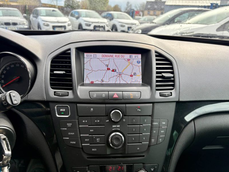 OPEL INSIGNIA 