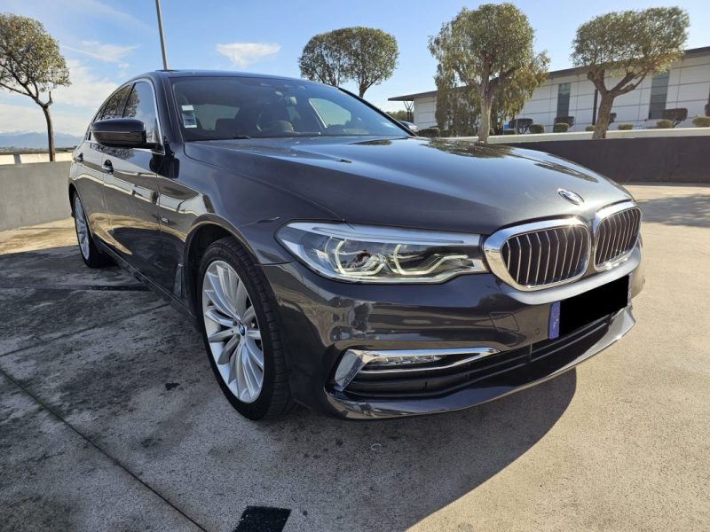 B.M.W. SERIE 5 520DA 190CH Xdrive /Full entretien BMW/Garantie 12 mois