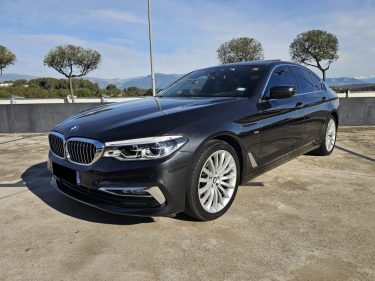 B.M.W. SERIE 5 520DA 190CH Xdrive /Full entretien BMW/Garantie 12 mois