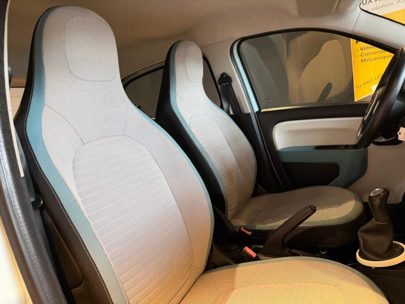 RENAULT TWINGO III 1.0 SCE 70 INTENS 