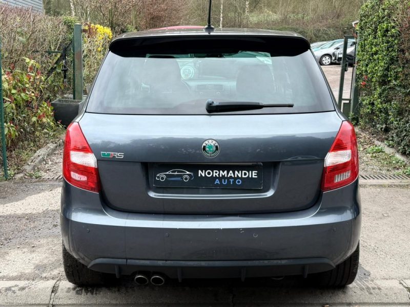 SKODA FABIA 1.4 TSI 180 RS DSG 