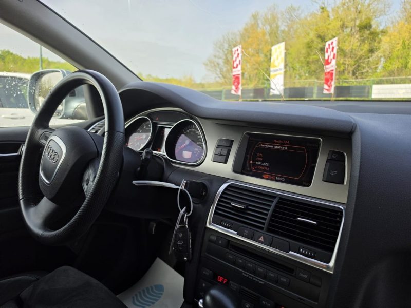 AUDI Q7 4.2 V8 FSI QUATTRO 2007 - 122738 KM