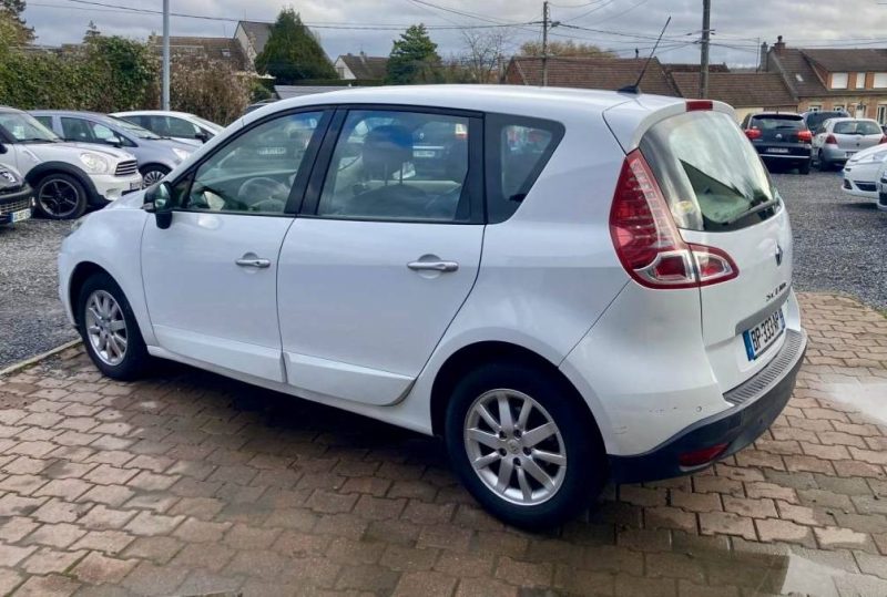 RENAULT SCENIC III 1.5L dCi 110ch Exception_Semi Cuir / Révisée&Garantie
