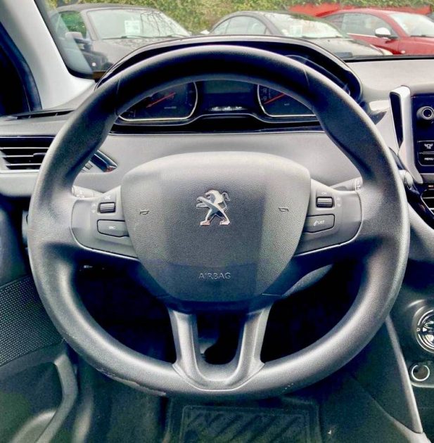 PEUGEOT 208 1.6L BlueHDi 75ch ACCESS_CLIM_GPS / Révisée&Garantie