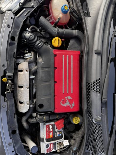 ABARTH ABARTH 500C 1.4 TURBO 16V T-JET 140 CH MTA, 1.4 ABARTH 2011