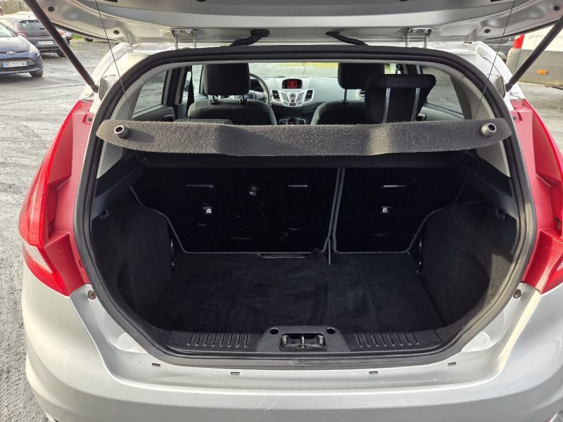 FORD FIESTA 1.2 82CH AMBIENTE 2011